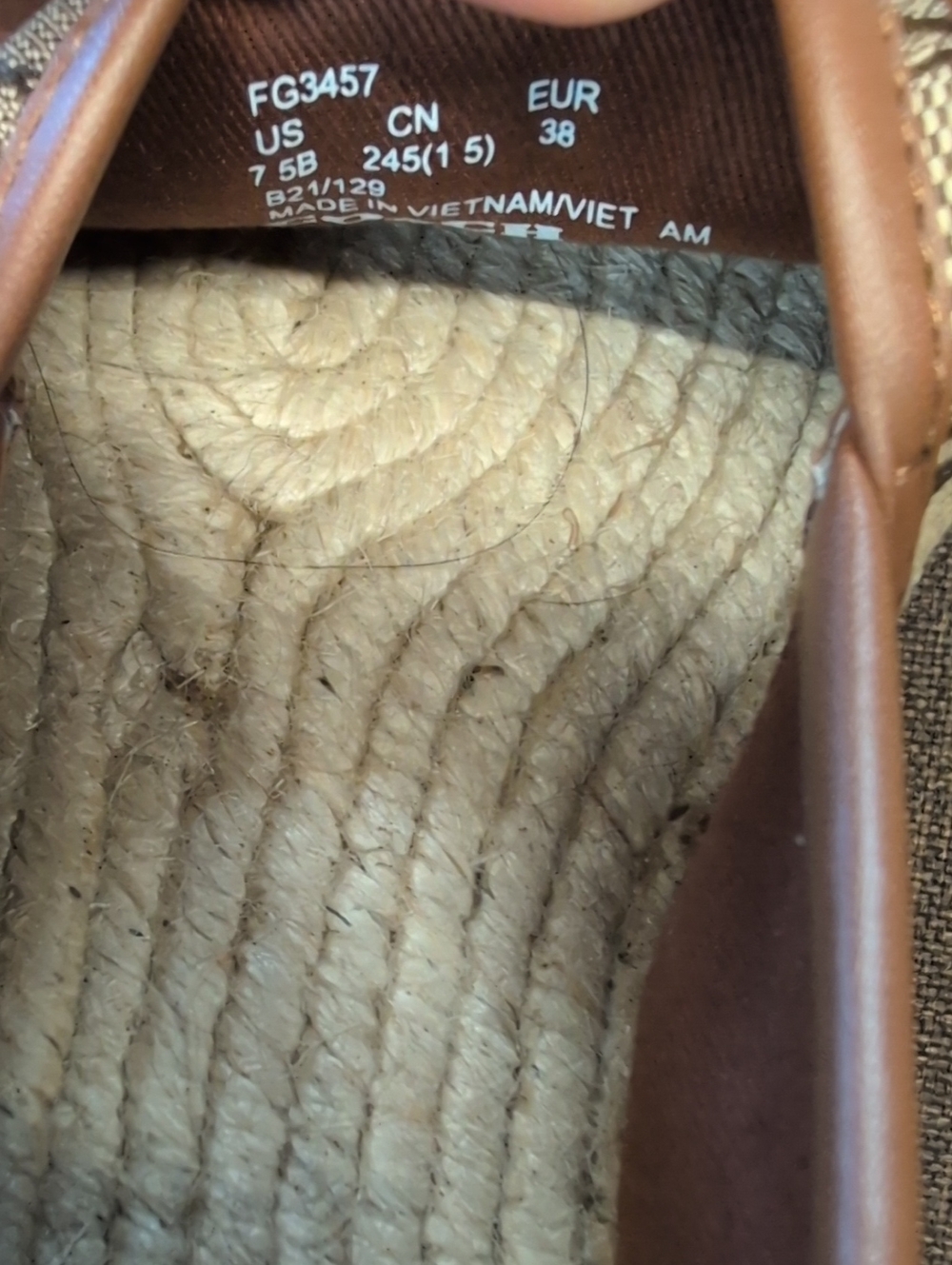 Like New No Box Coach Carson Espadrilles Women's Logo Slip On Shoes 7.5 - Picture 11 of 12